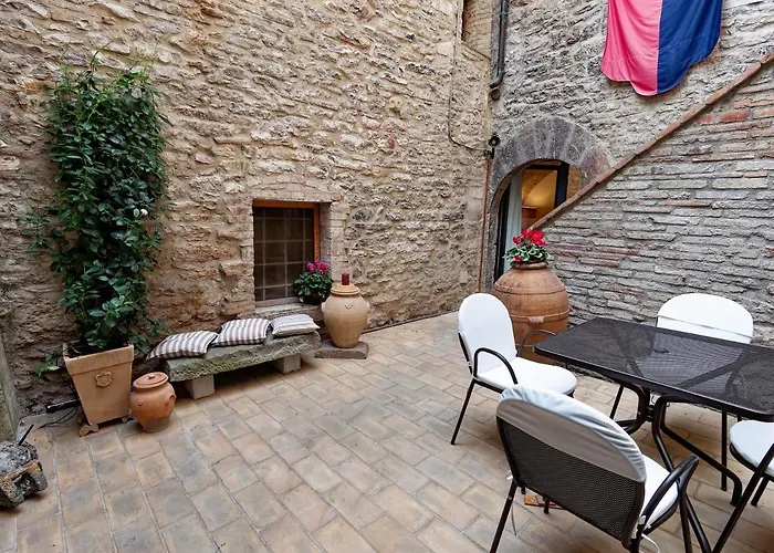 Saint Francis Apartment *